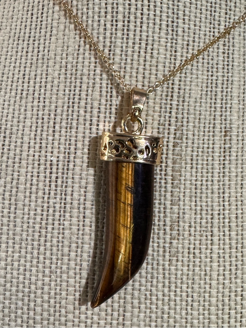 Gold Tone Tigers Eye Horn Pendant Gold Plate Chain